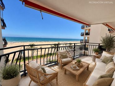 Appartement compact avec piscine à vendre à Playa de Gandia