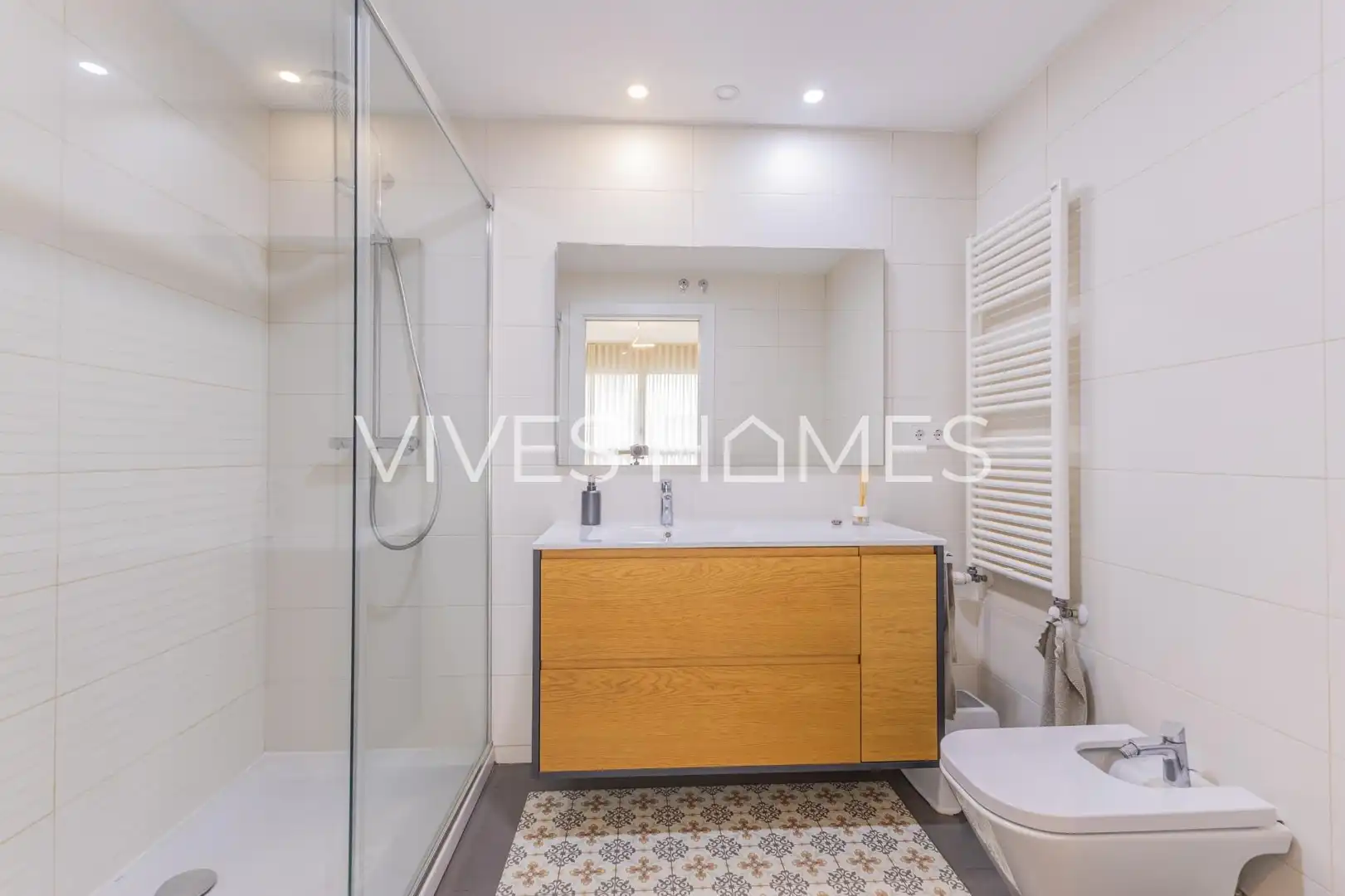 Badezimmer von Wohnung zum Verkauf in El Palau - Escorxador