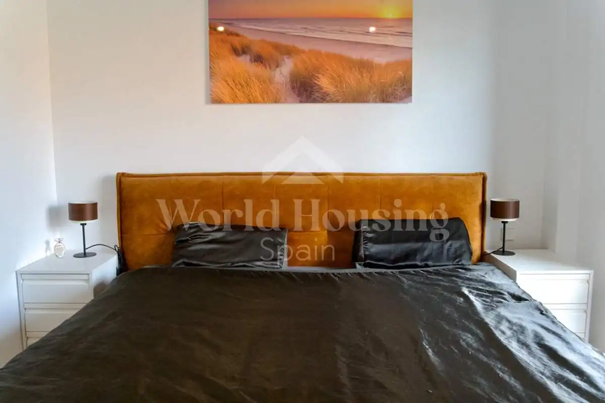 Habitación de Apartamento en venta en Santa Pola con Aire acondicionado, Calefacción y Terraza
