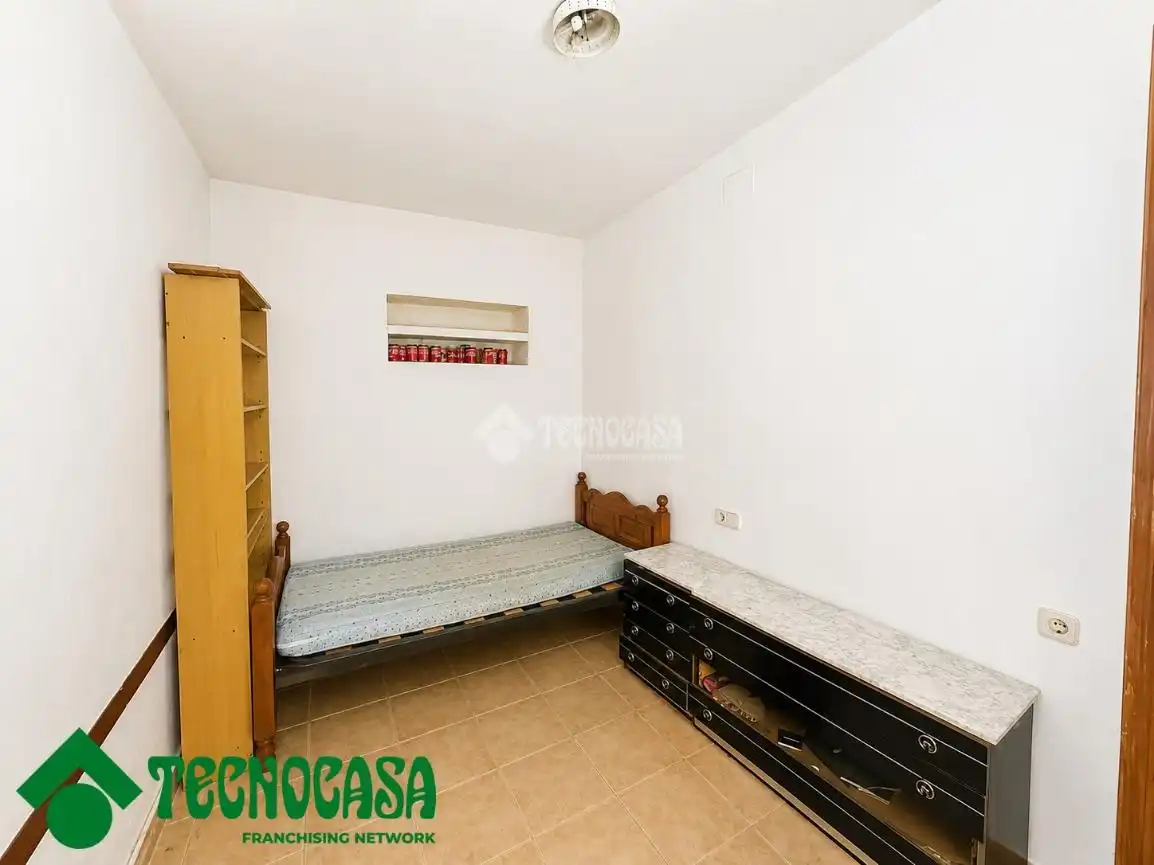 Dormitori de Casa adosada en venda en Navahermosa