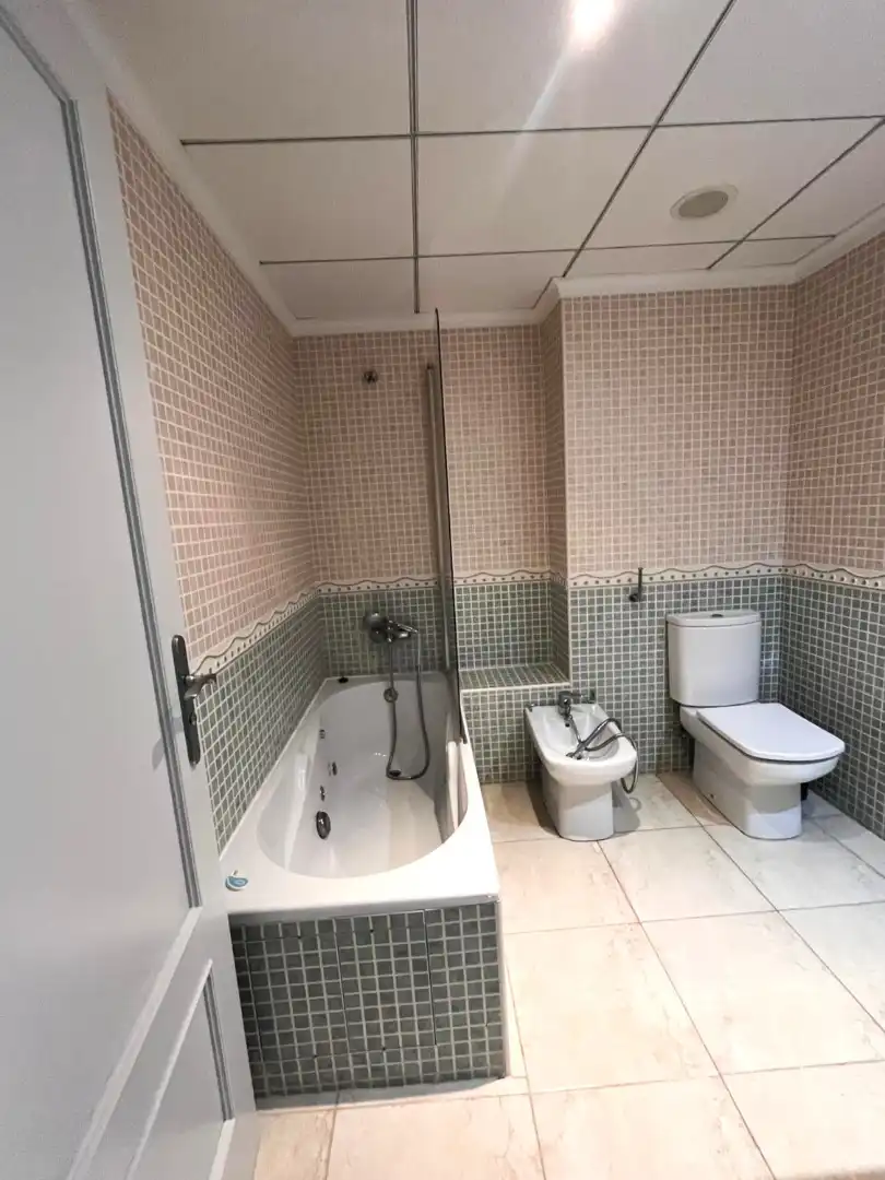 Bathroom of Flat for sale in Águilas  with Air Conditioner, Heating and Terrace