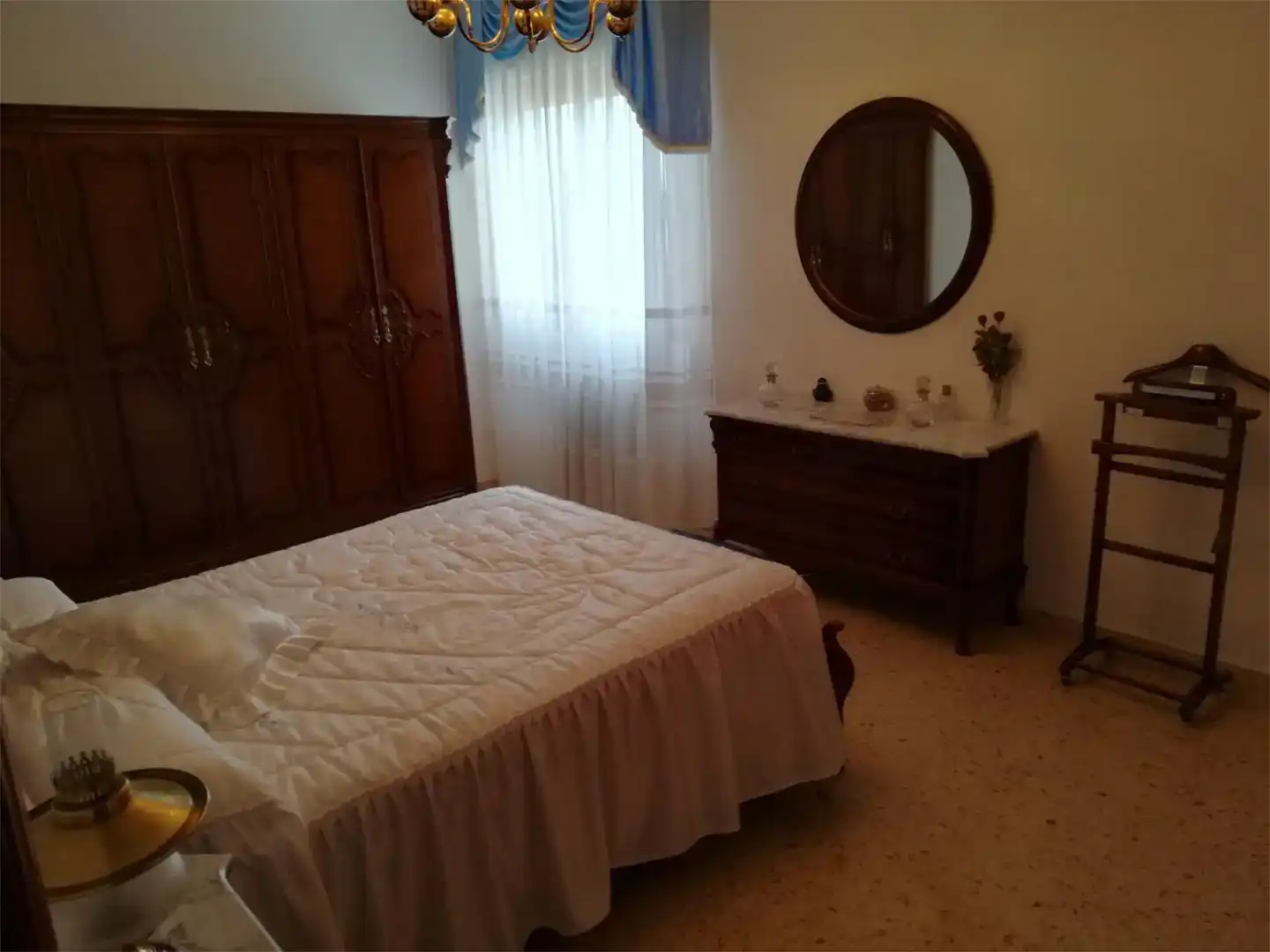 Dormitori de Casa adosada en venda en Sádaba amb Traster, Moblat i Balcó