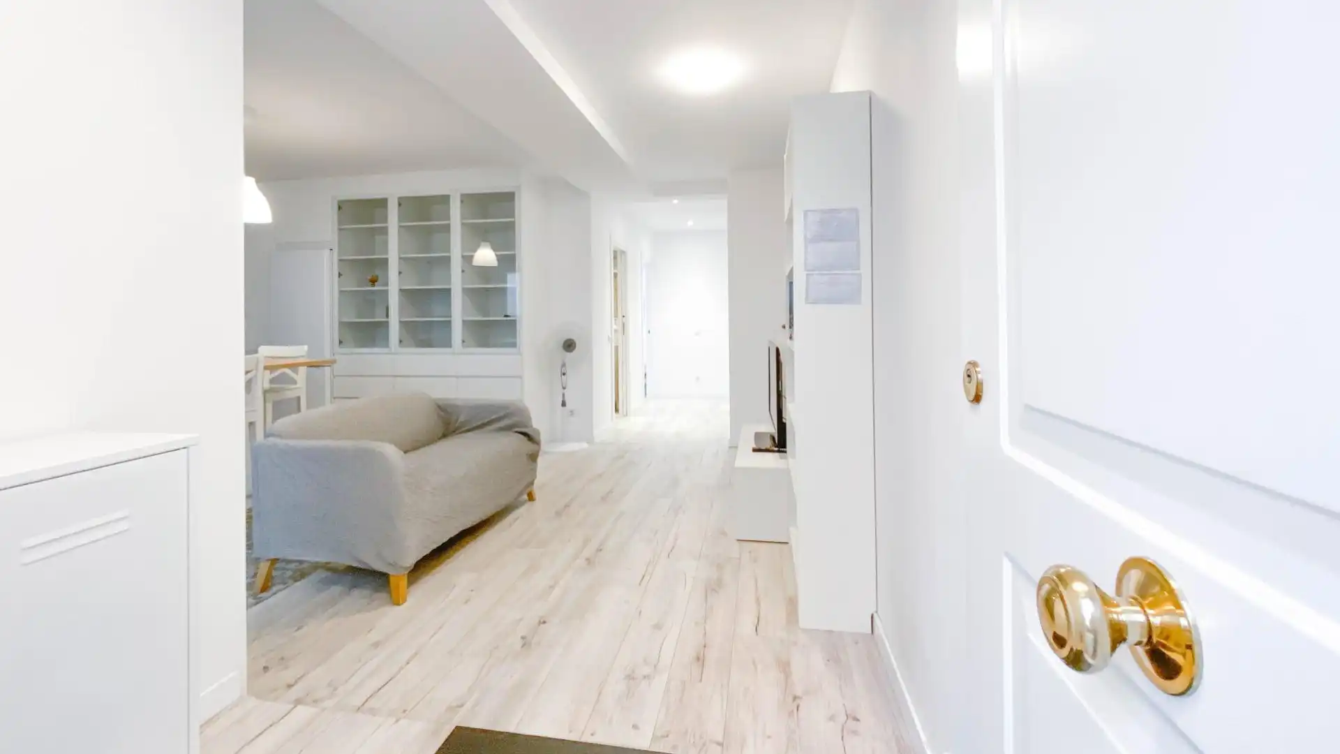 Erdgeschoss zur Miete in Santander mit Heizung, Terrasse und Möbliert