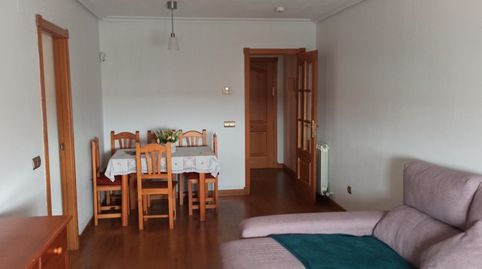 Foto 2 de Piso en venta en Calle Alcalde Gutiérrez Ceballos, Tejares - Chamberí - Alcades, Salamanca Capital
