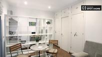 Bedroom of Flat to rent in  Madrid Capital  with Air Conditioner and Balcony