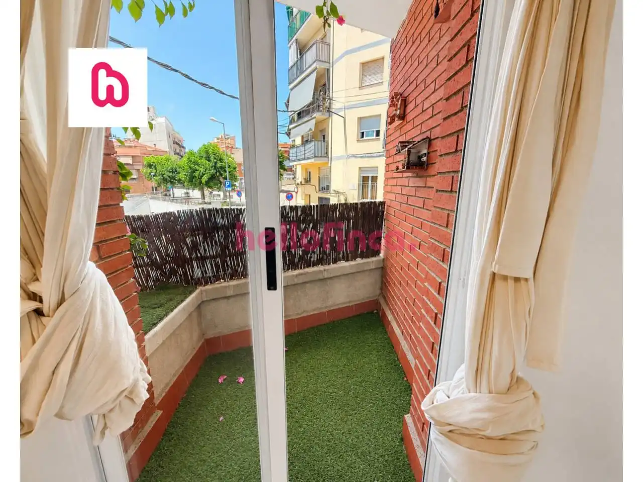 Flat with terrace for sale in Calle Font del Ferro, imagen 2