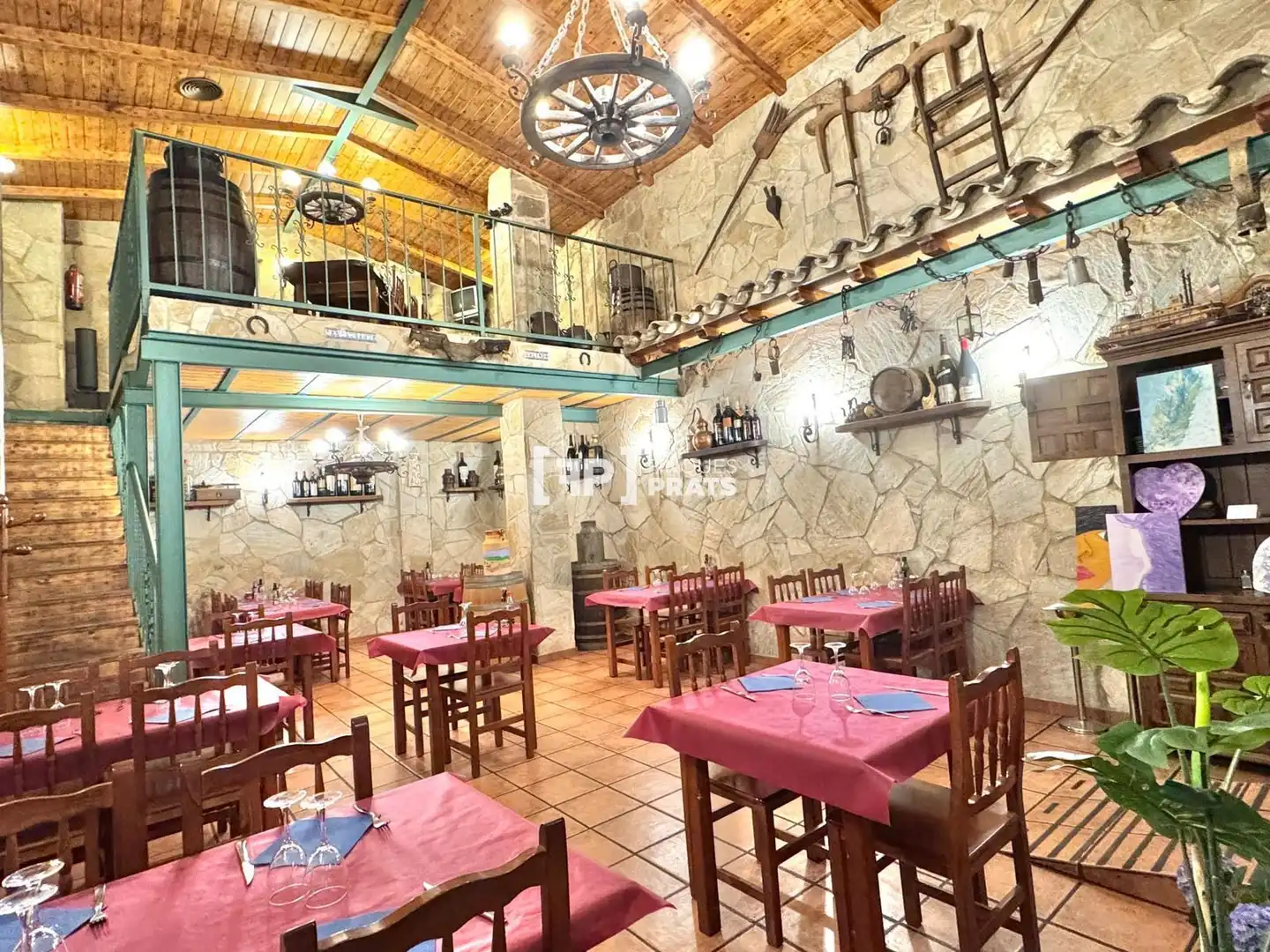 Local comercial en venda a CARDENAL CISNEROS, imagen 3