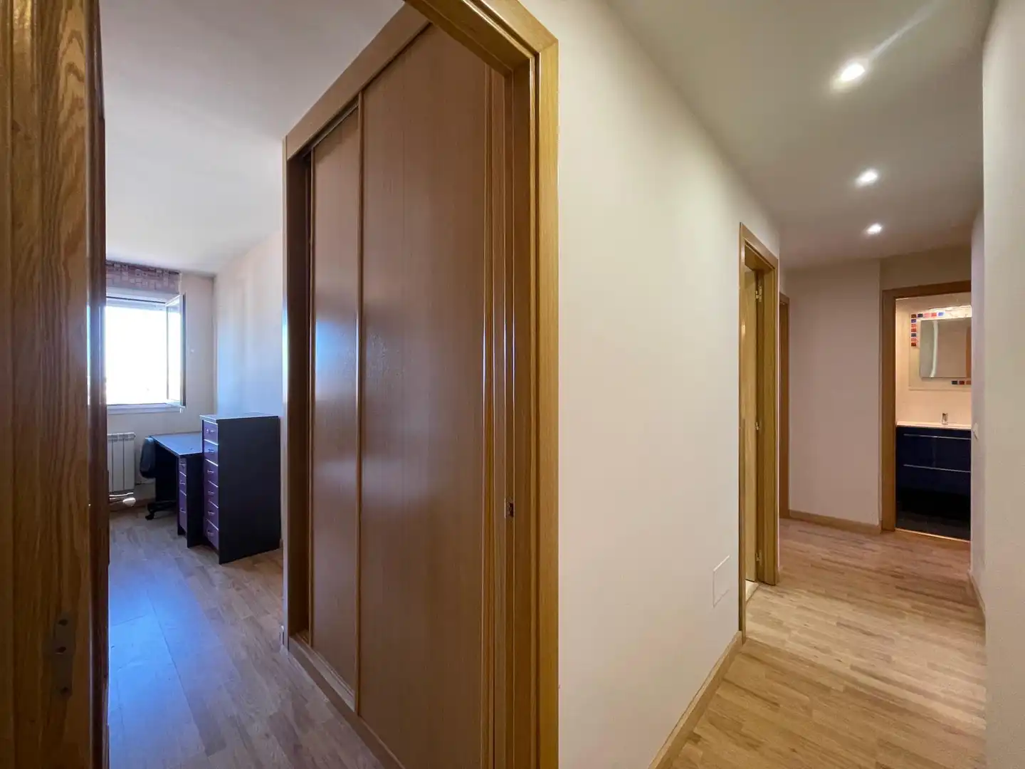 Dachboden zur Miete in Venta de Baños mit Heizung, Parkett und Terrasse