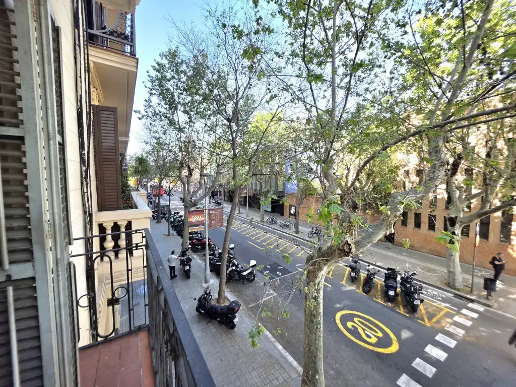 Appartement avec ascenseur à vendre à Carrer de la Diputació