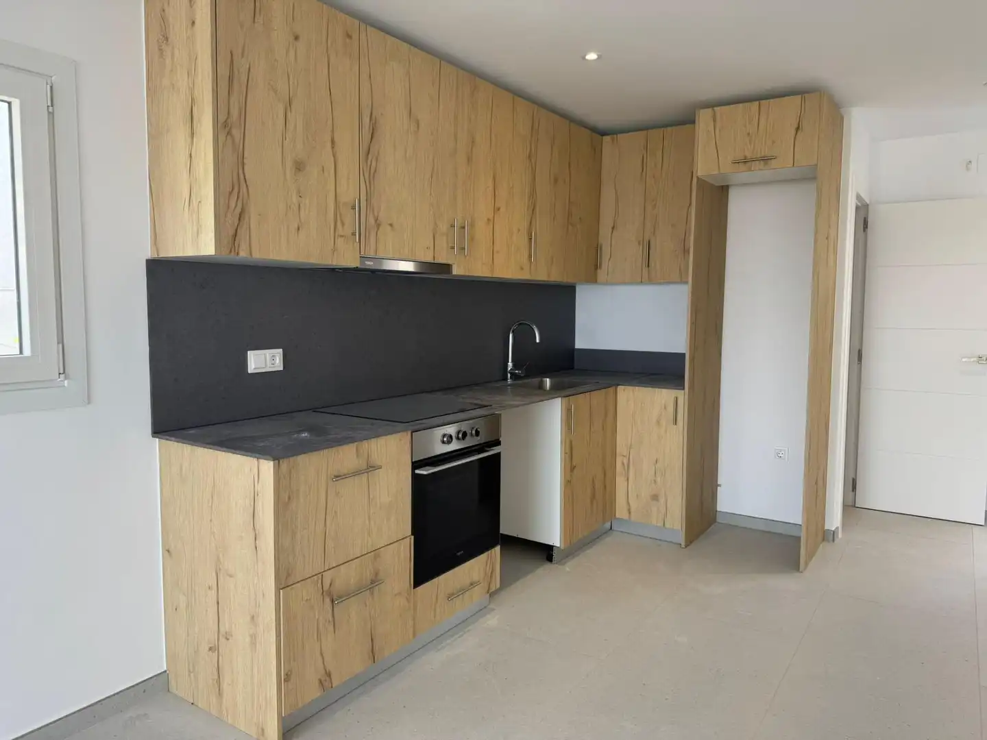 Houses for sale in Carrer Carrer de Pafar Paulus Rubens, 33, Almadrava - Canyelles - Puig-Rom