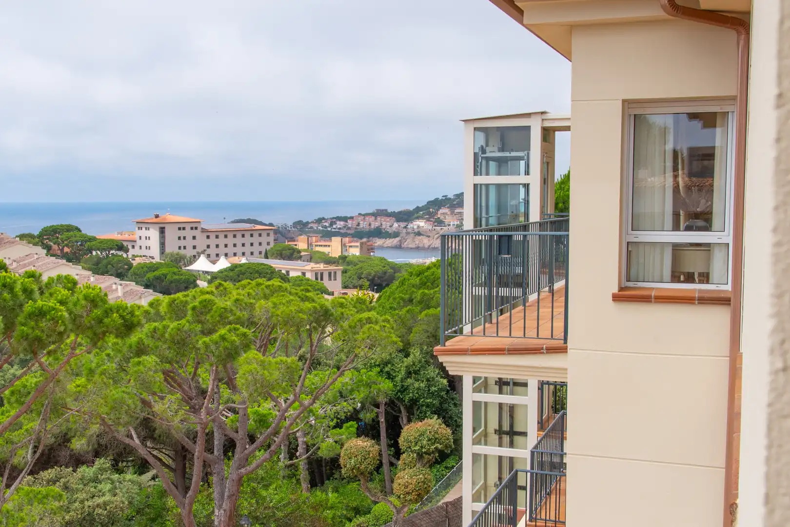 Terrassa de Casa o xalet en venda en Sant Feliu de Guíxols amb Aire condicionat, Calefacció i Jardí privat