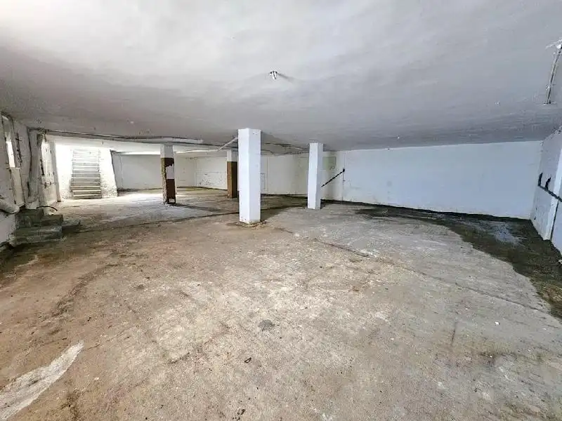 Gewerbefläche zum Verkauf in Rúa Insúa 81, imagen 4