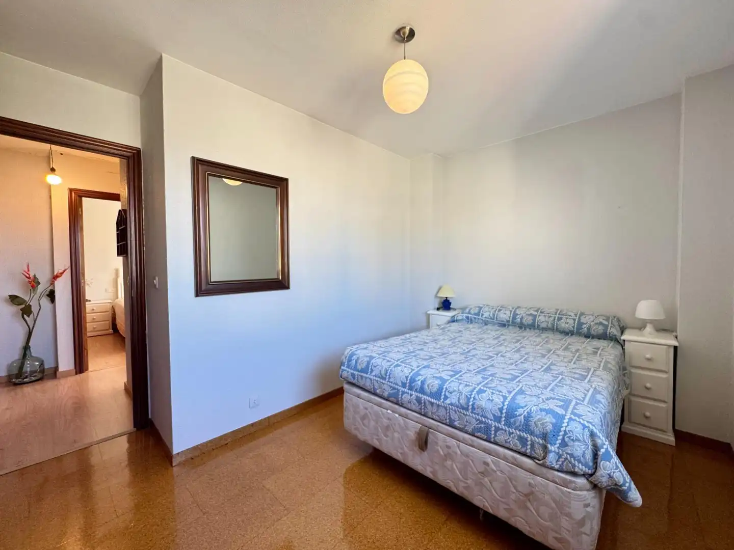 Habitación de Piso en venta en Vigo  con Calefacción y Trastero