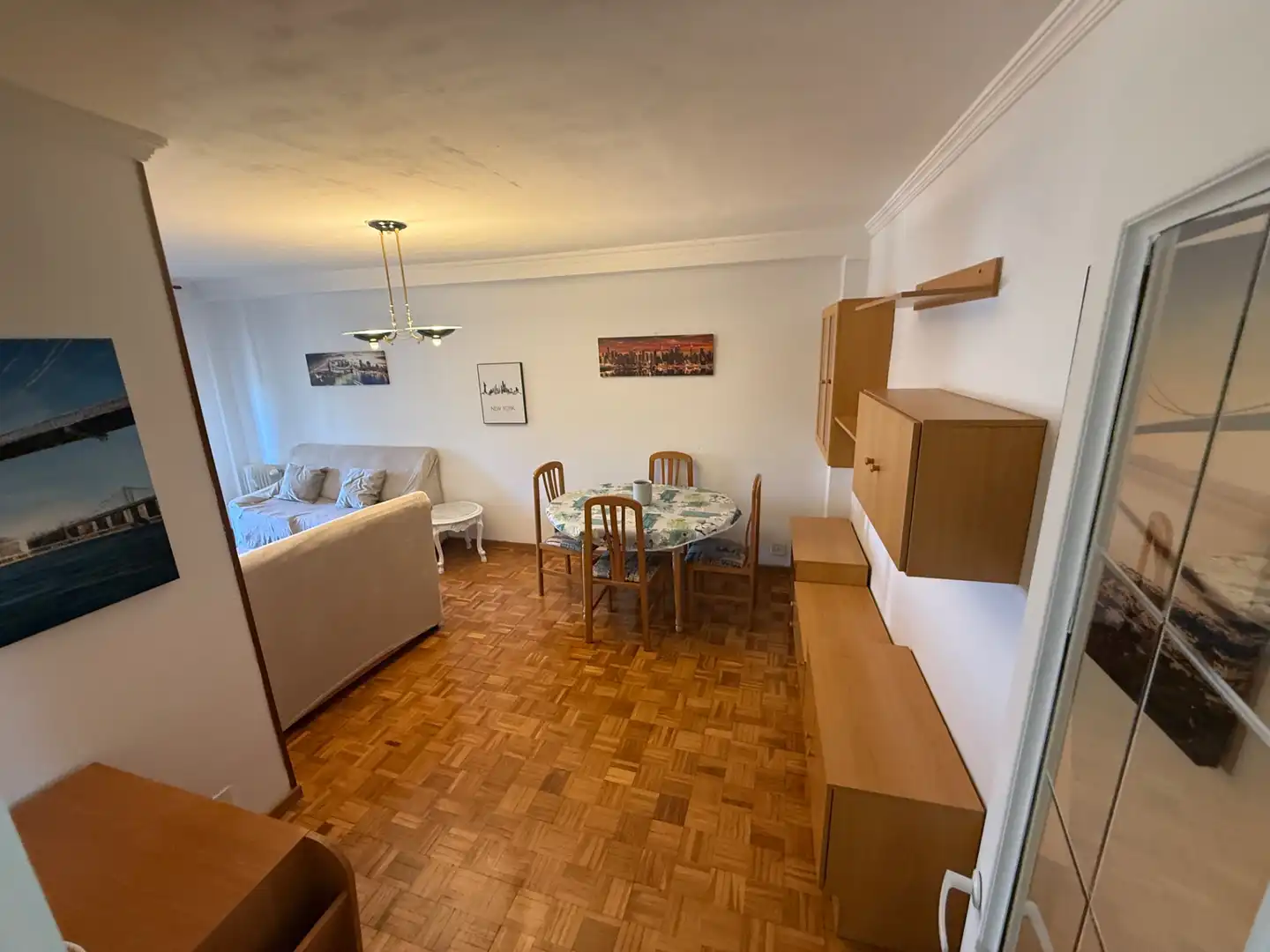 Flat for rent in Calle Monasterio de Carracedo, 5, Zona Alta