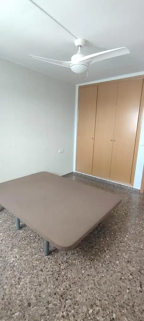 Bedroom of Attic for rent in Torrent  with Heating and Terrace
