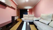 Living room of Flat for sale in  Logroño  with Air Conditioner, Swimming Pool and Balcony