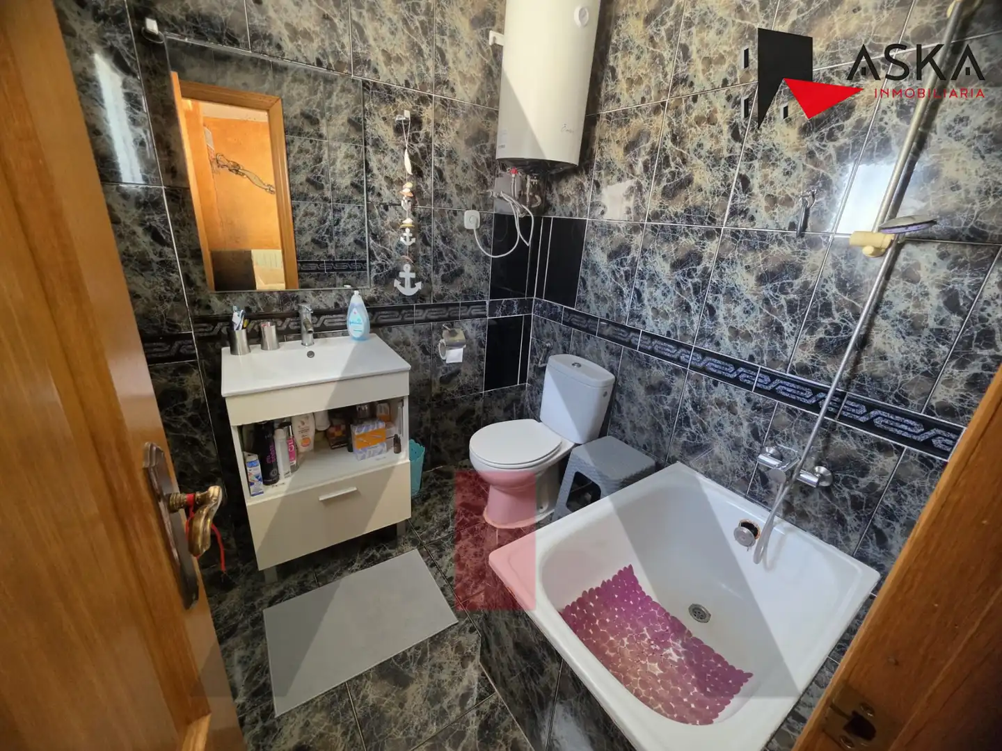 Badezimmer von Haus oder Chalet zum Verkauf in Torrent mit Klimaanlage, Terrasse und Schwimmbad