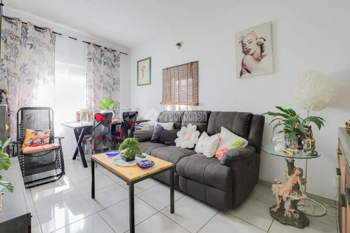 Sala de estar de Piso en venta en Montcada i Reixac con Terraza