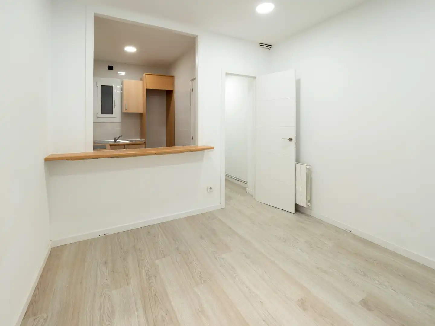Flat for sale in  Barcelona Capital  with Heating, Parquet flooring and Oven