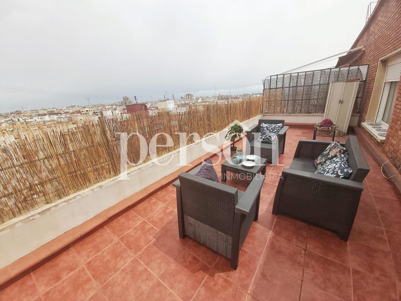 Terrassa de Àtic de lloguer en  Valencia Capital amb Aire condicionat, Terrassa i Moblat