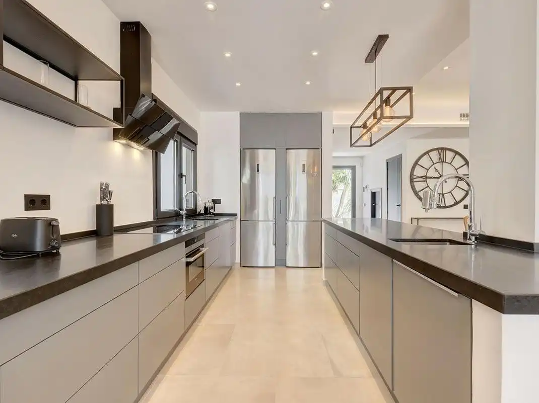 Küche von Haus oder Chalet zur Miete in Marbella mit Klimaanlage, Privatgarten und Terrasse