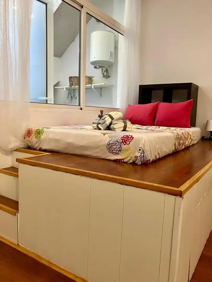 Dormitori de Apartament de lloguer en Barcelona amb Aire condicionat