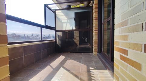 Foto 2 de Pis de lloguer a Logroño - Avenida de la Sierra, La Cava - Fardachón,  Logroño