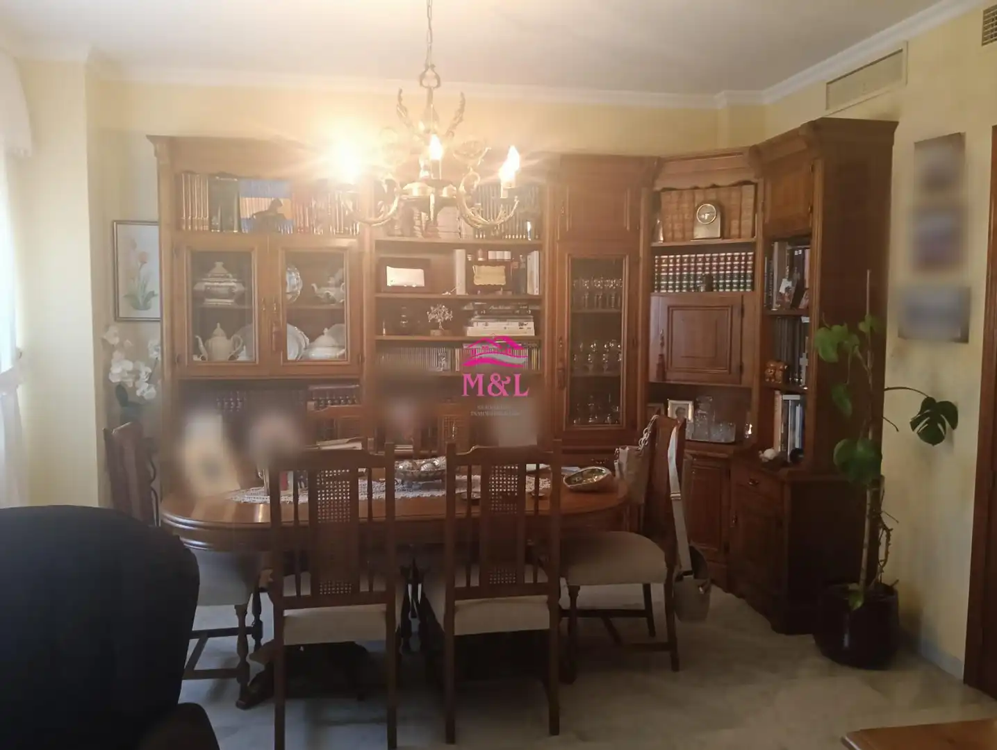 Comedor de Casa o chalet en venta en Mérida con Aire acondicionado, Calefacción y Trastero