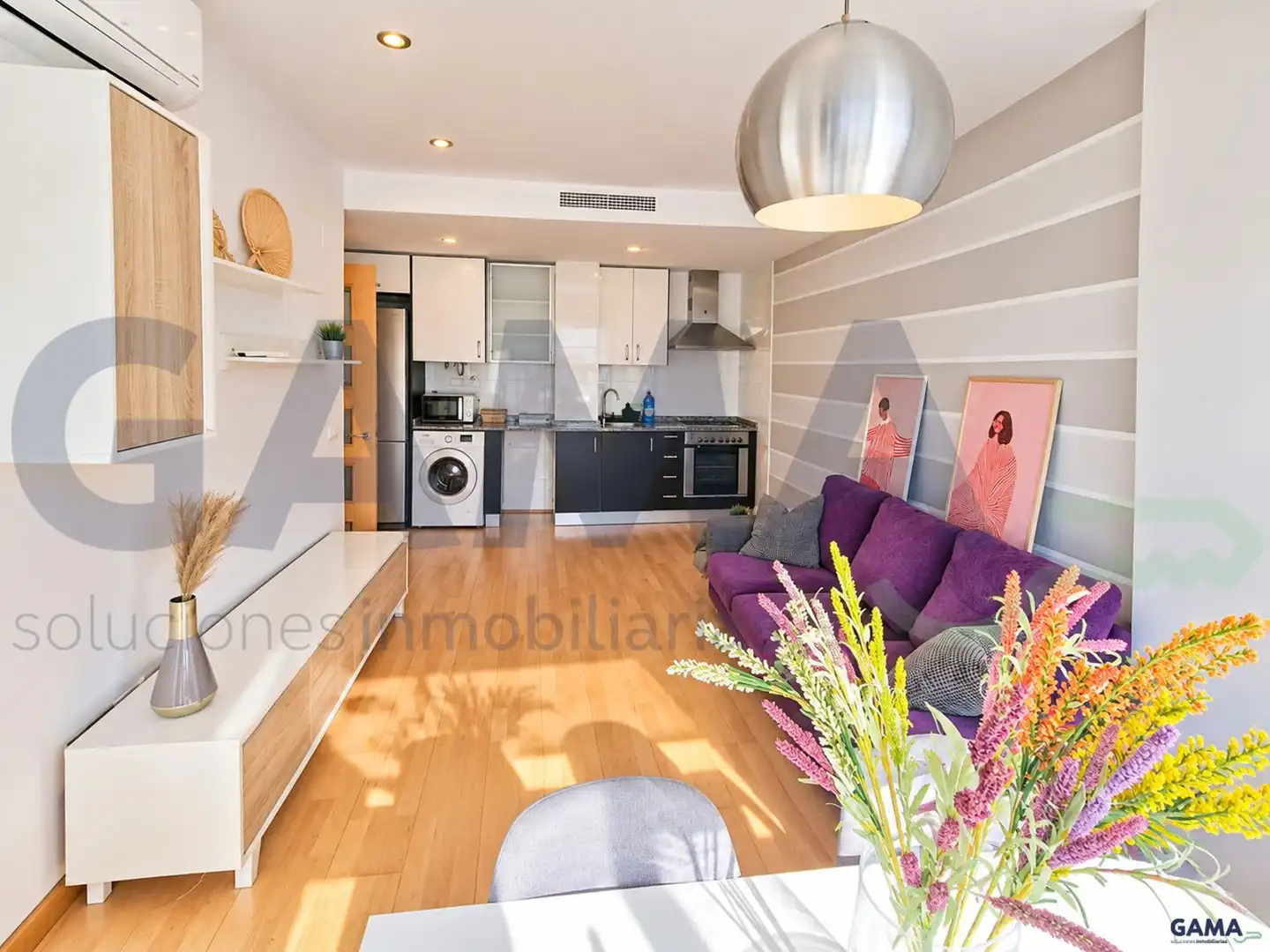 Wohnung zur Miete in REQUENA, Sants Patrons