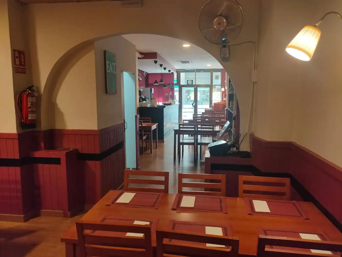 Local comercial en traspaso en Cementiri Vell, imagen 9