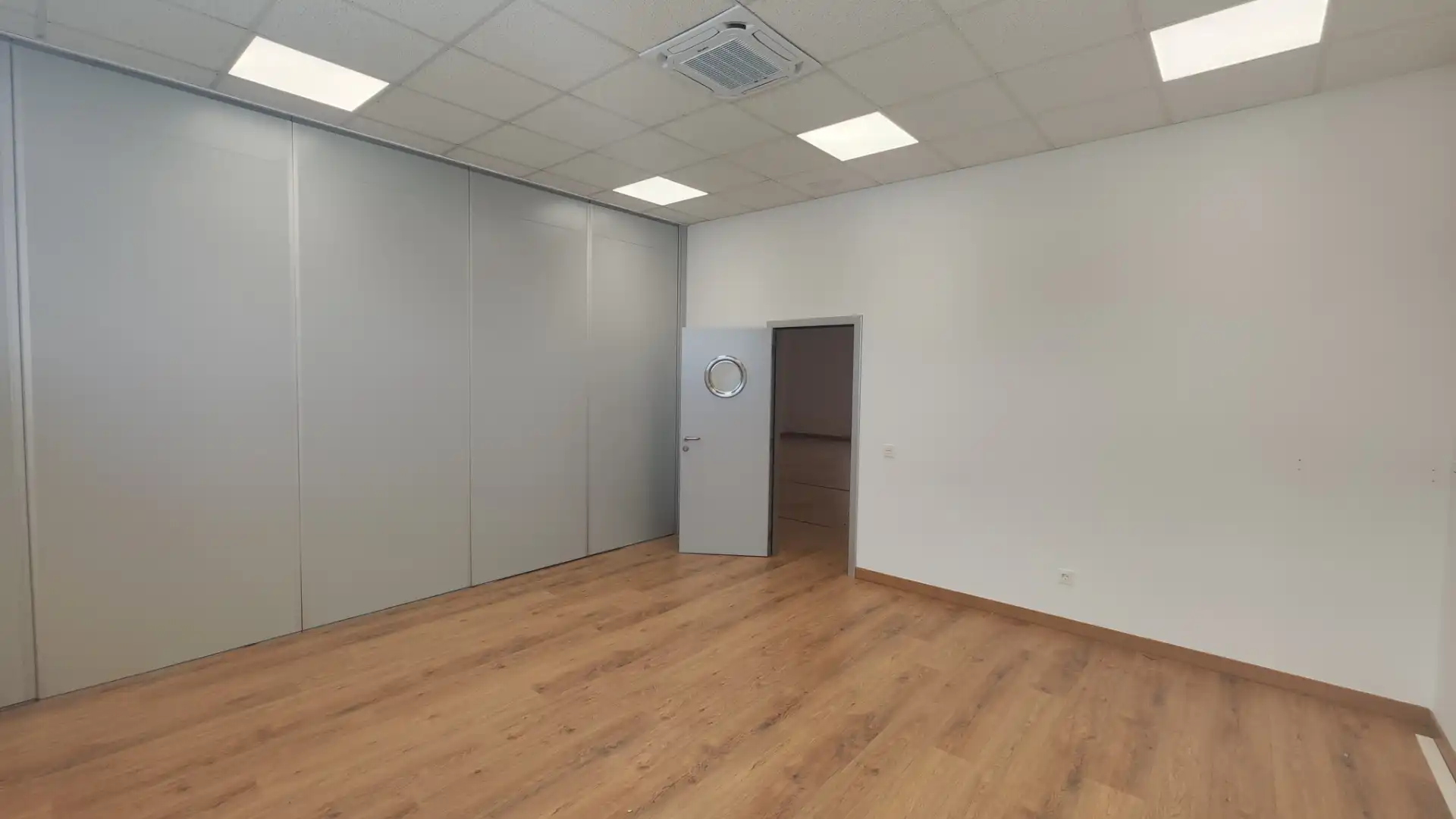 Büro zur Miete in Calle Monte Perdido 8, imagen 9
