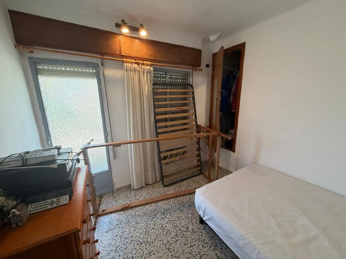 Schlafzimmer von Einfamilien-Reihenhaus zum Verkauf in Olocau mit Privatgarten, Terrasse und Schwimmbad