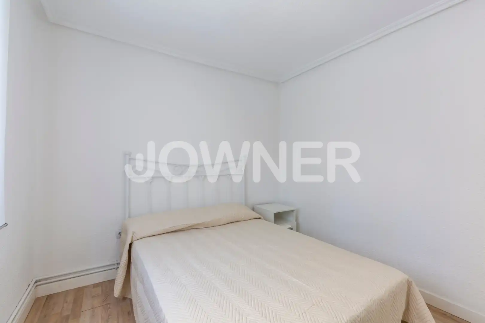 Habitación de Piso de alquiler en Madrid con Amueblado, Lavadora y Microondas