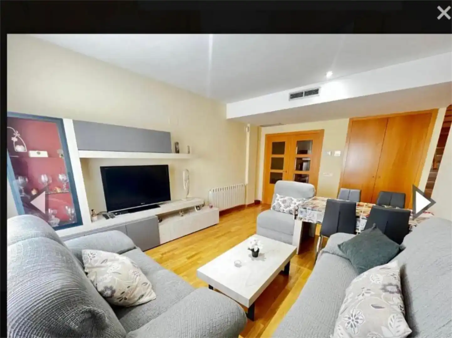 Sala de estar de Piso de alquiler en Tarancón con Aire acondicionado, Jardín privado y Parquet