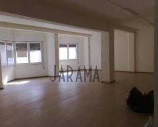 Planta baja to rent in Tudela