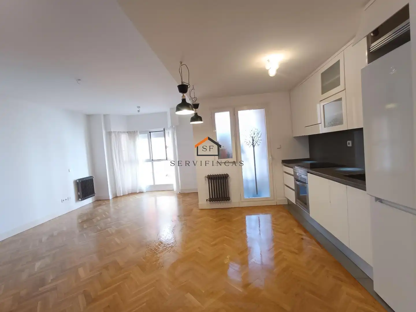Küche von Wohnung zur Miete in Madrid mit Heizung, Parkett und Abstellraum