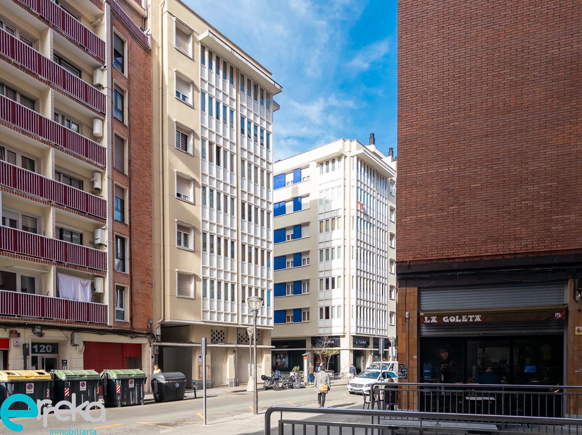 Exterior view of Flat for sale in Bilbao   with Furnished