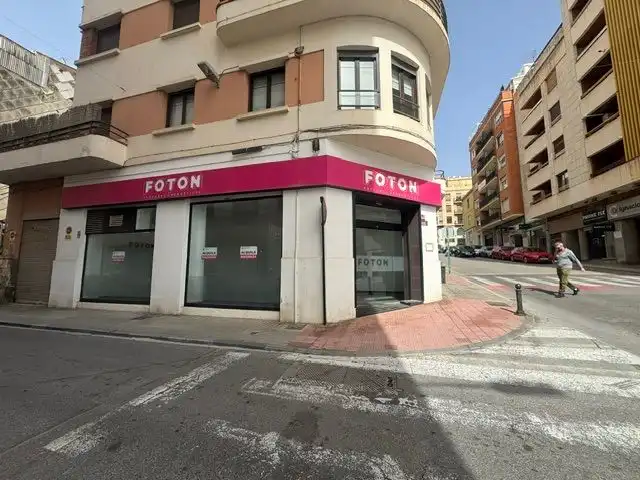 Geschaftsraum zur Miete in Alcoy / Alcoi