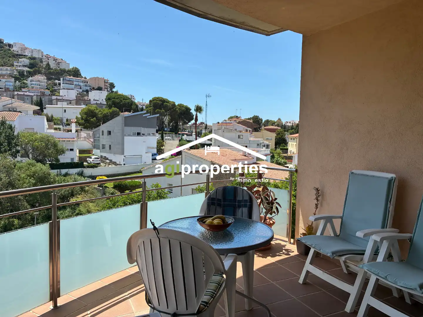 Vista exterior de Piso en venta en Roses con Calefacción y Terraza