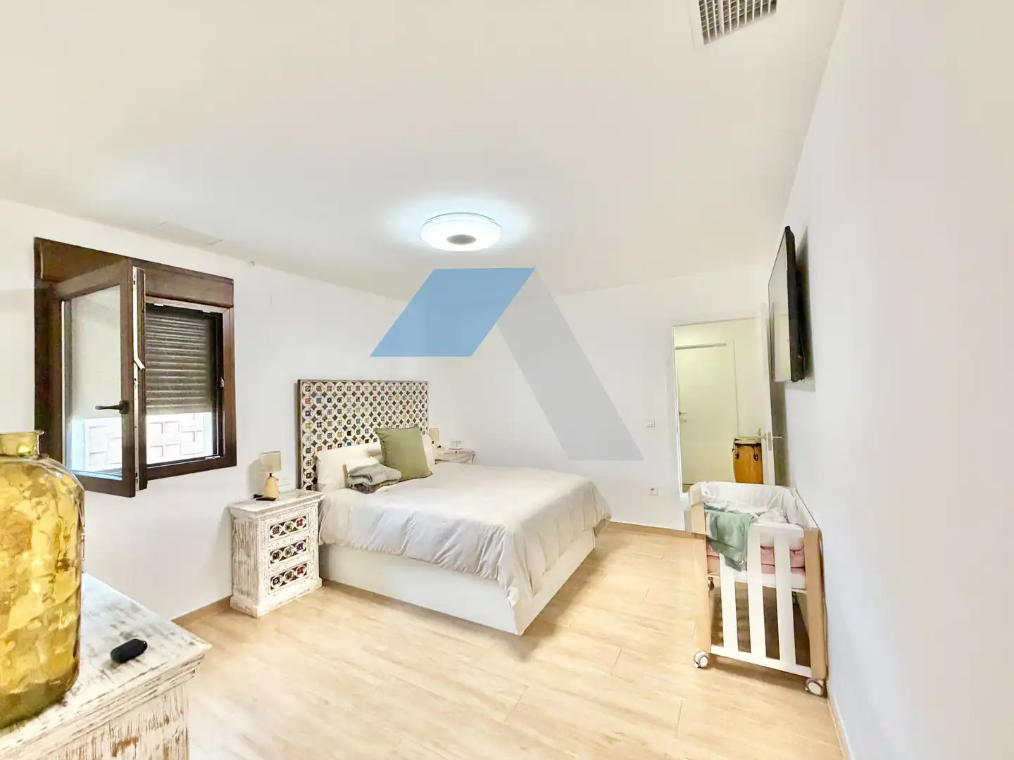 Dormitori de Casa o xalet en venda en San Vicente del Raspeig / Sant Vicent del Raspeig amb Jardí privat