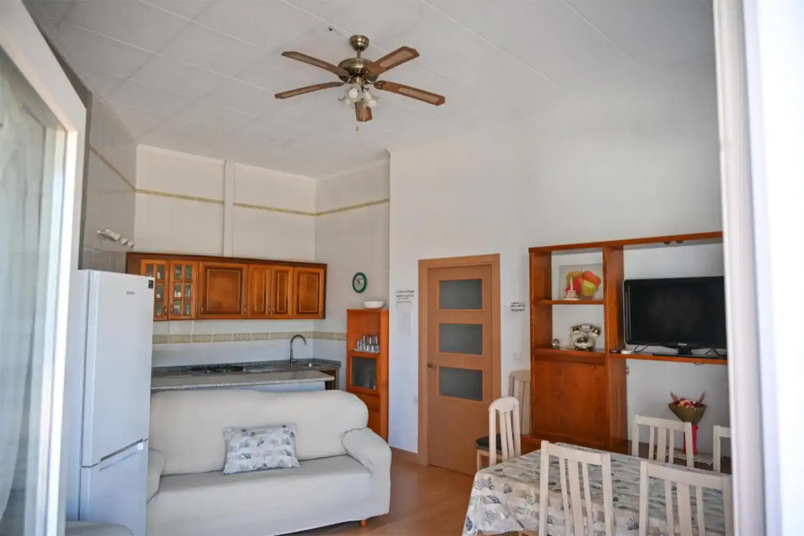 Wohnzimmer von Wohnung zur Miete in Cartagena mit Klimaanlage, Privatgarten und Parkett