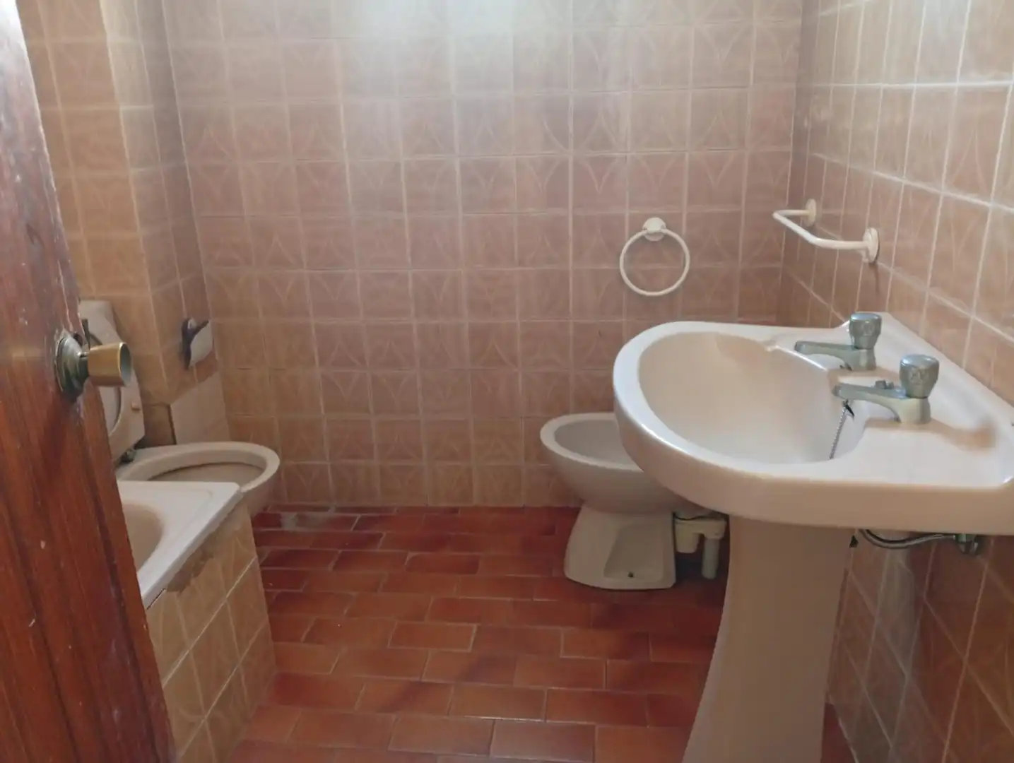Bathroom of Houses for sale in La Línea de la Concepción