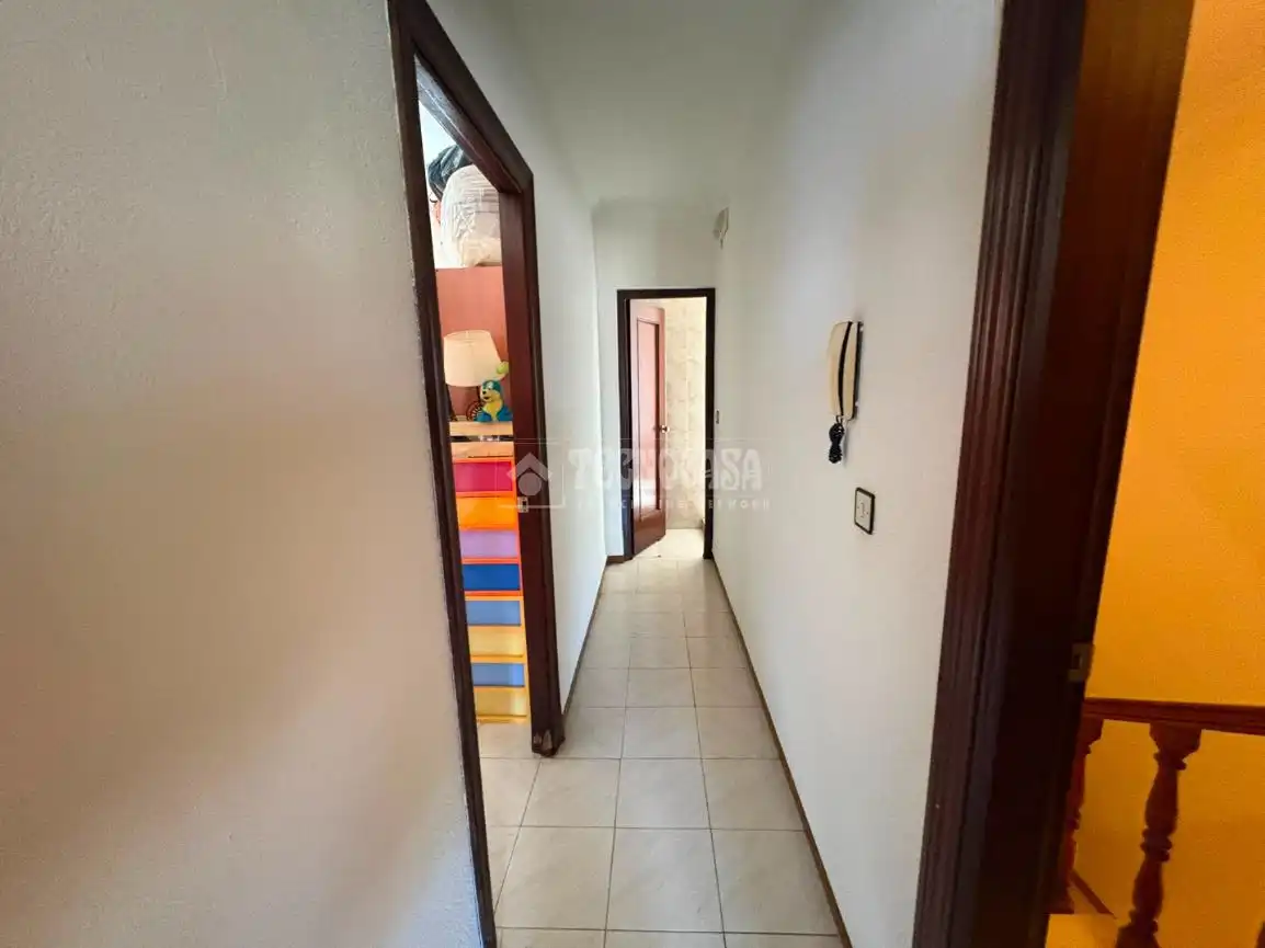 Casa adosada en venta en Los Villares