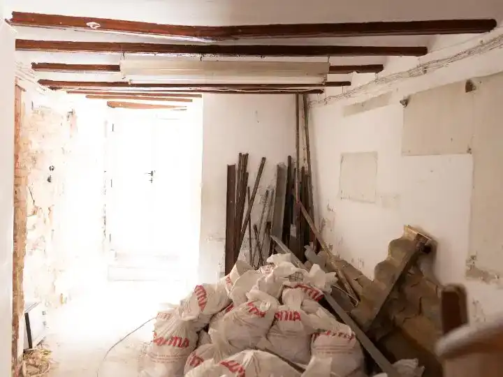 Flat for sale in  Valencia Capital  with Balcony