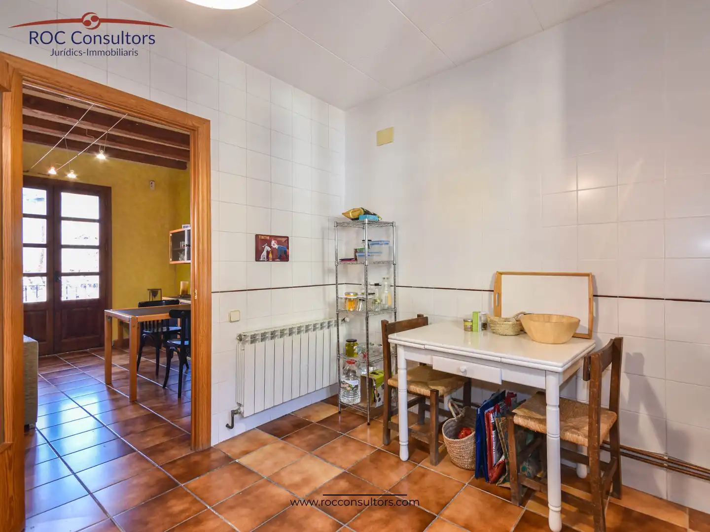 Küche von Einfamilien-Reihenhaus zum Verkauf in Berga mit Heizung