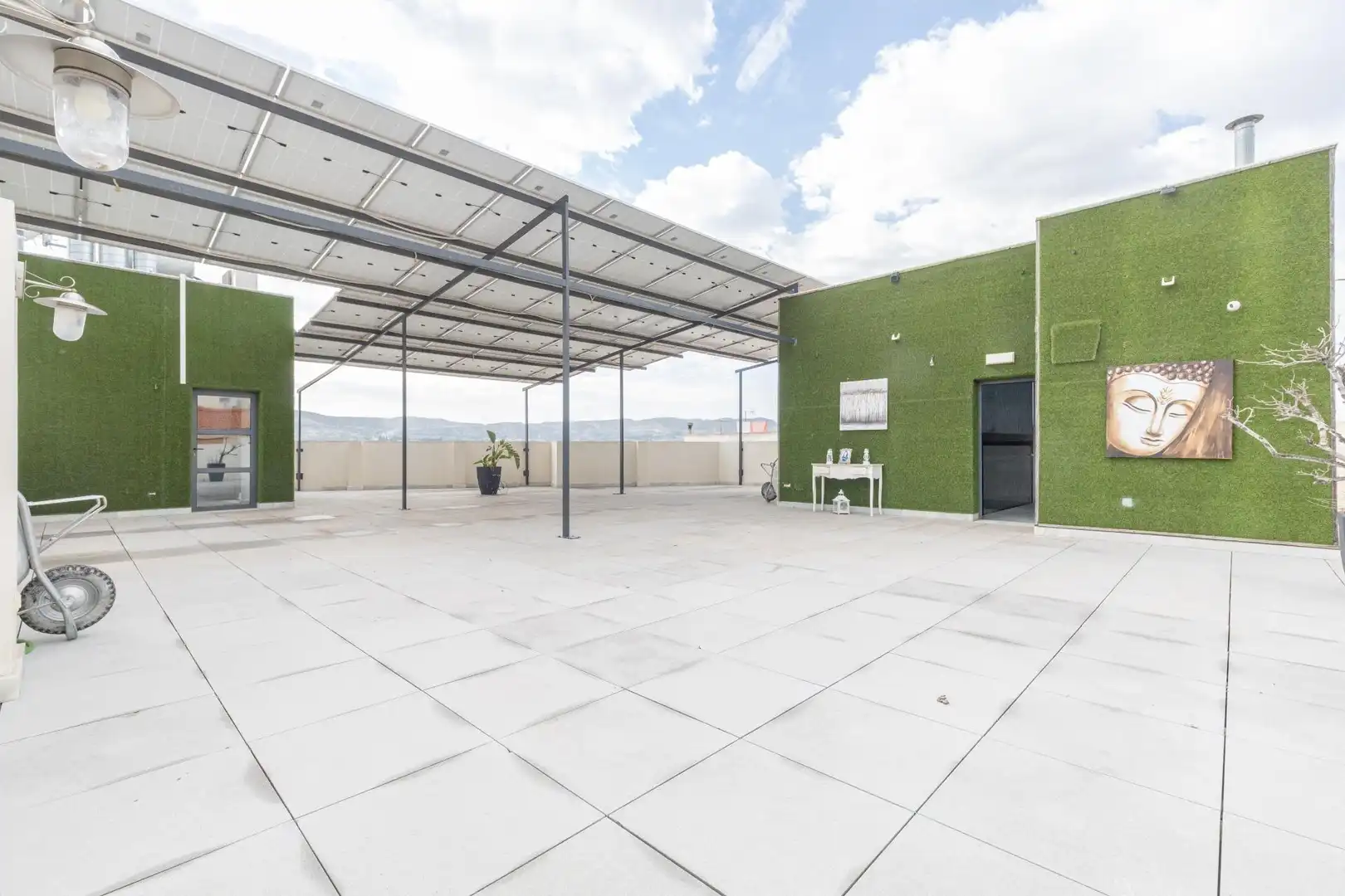 Edificio en venta en Avenida Juan Carlos I, Campos del Río