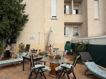 Maison mitoyenne avec jardin à vendre à Torres de la Alameda
