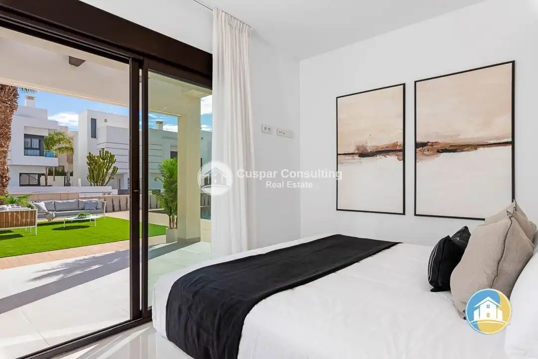 Habitación de Casa o chalet en venta en Rojales con Aire acondicionado, Calefacción y Jardín privado