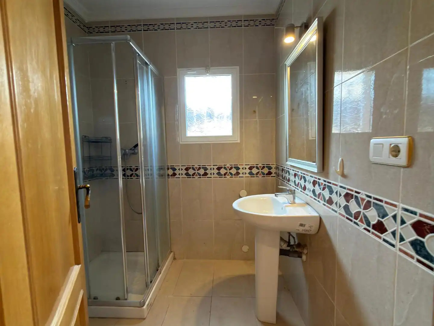 Bany de Casa o xalet en venda en Torrevieja amb Aire condicionat, Jardí privat i Terrassa