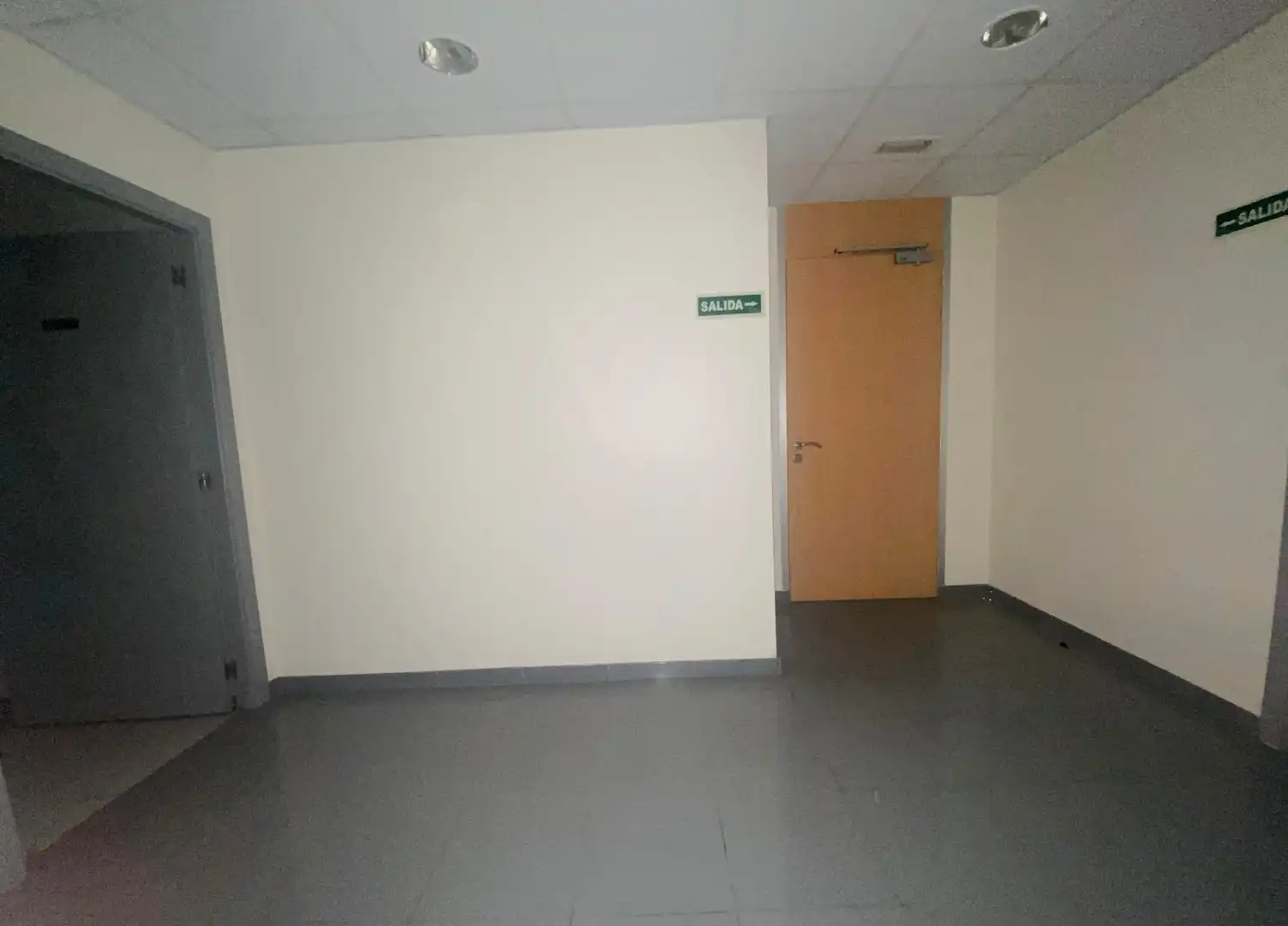 Local comercial en venda a Calle El Sabinar 6 Local 2 24007 Leon, imagen 9